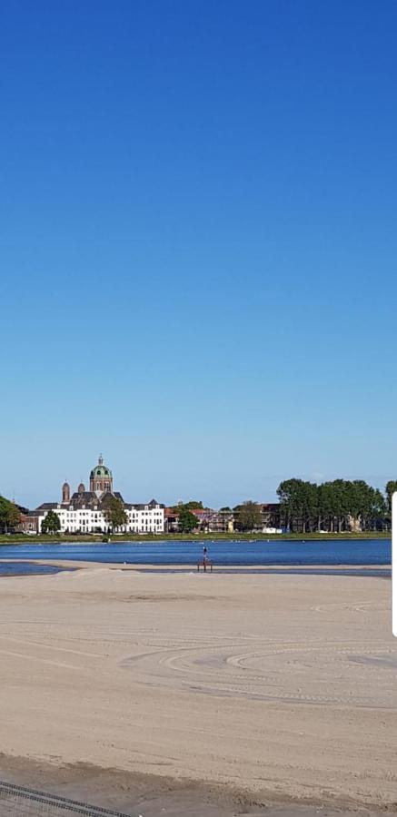 Achterom 7 Bed & Breakfast Hoorn  Exterior foto